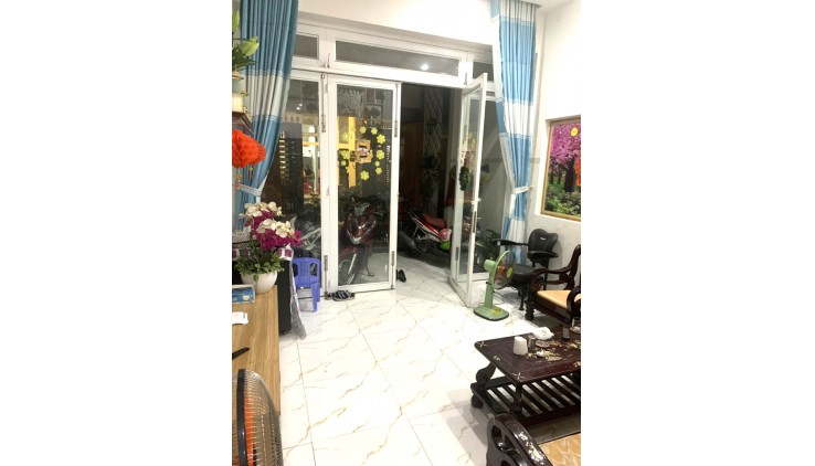 Định cư Giảm Sốc 800tr Bán Gấp Nhà Hẻm Xe Hơi 7 Chỗ  3 Tầng 64m2_4x16m chỉ 5.9 Tỷ Gần Phạm Văn Đồng Linh Đông Thủ Đức.